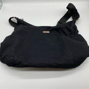 Baggallini Medium Size Black Crossbody Travel Bag